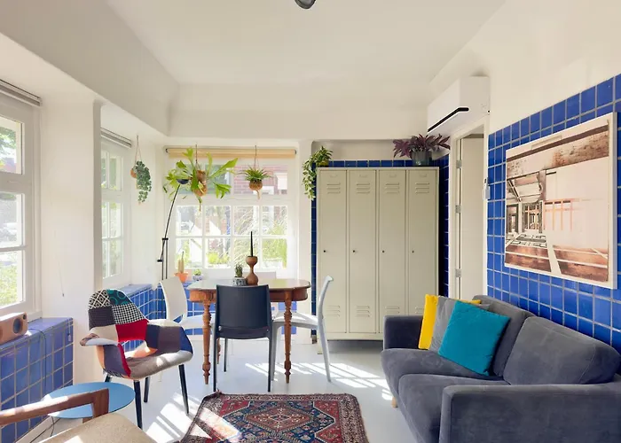 Apartment In Former Bathhouse. Free Parking